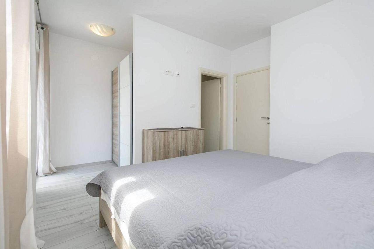 Apartmani Astrid Rabac Exterior photo
