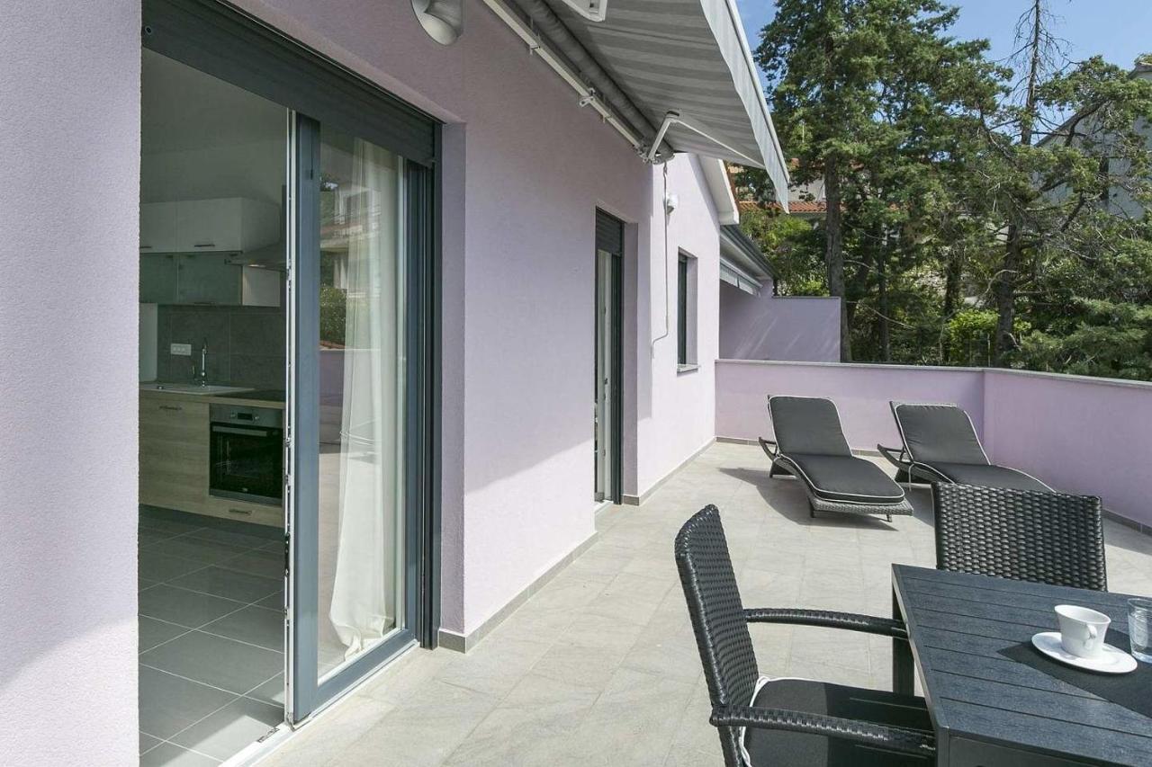 Apartmani Astrid Rabac Exterior photo